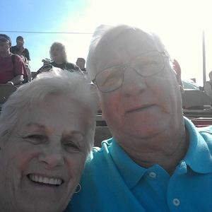 Meet your Posher, Loretta